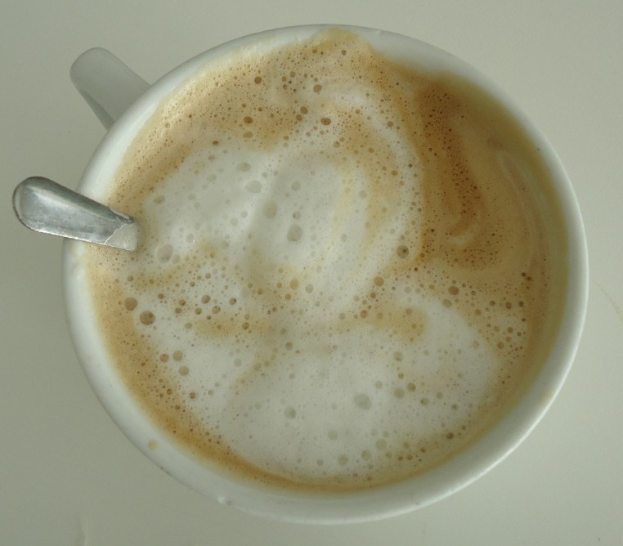 Wie viel kostet ein Kaffeebecher in Wiesbaden
