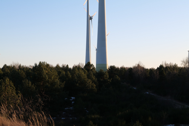Vier neue Windenergieanlagen: Baubeginn für Mainova Windpark Schäferköppel
