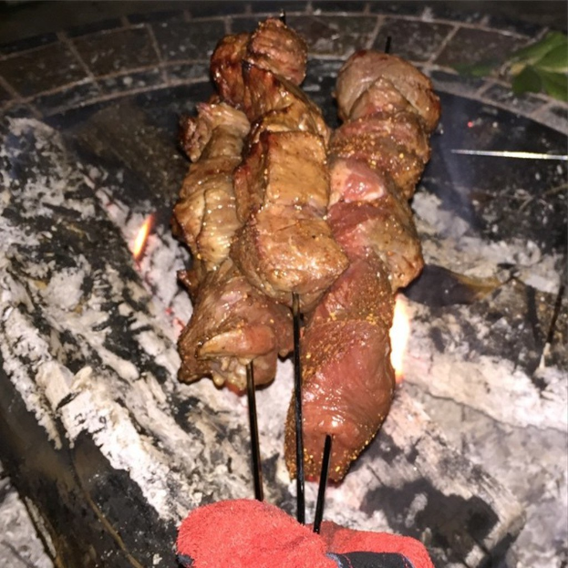 Ein Lebensmittel auf einem Teller.