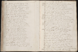 Ein aufgeschlagenes Buch mit Text auf den Seiten.